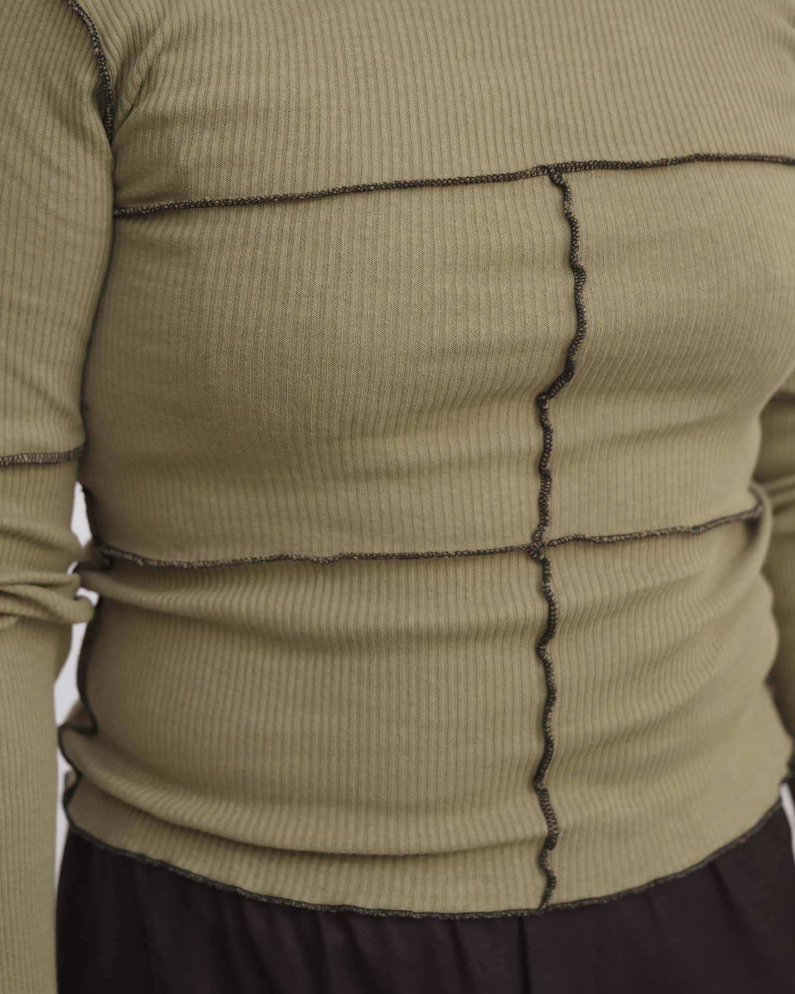 BASERANGE Turtlenecks Cinder Turtleneck