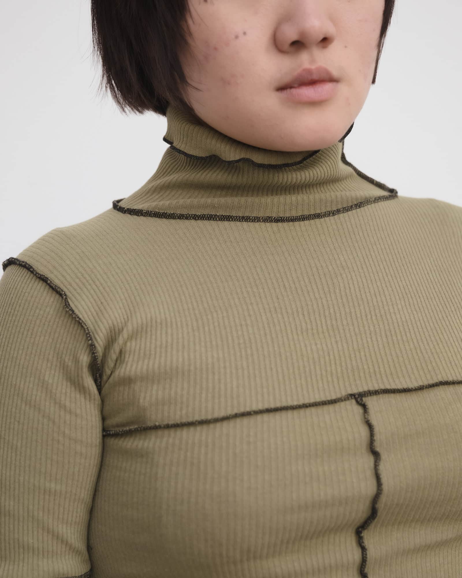 BASERANGE Turtlenecks Cinder Turtleneck