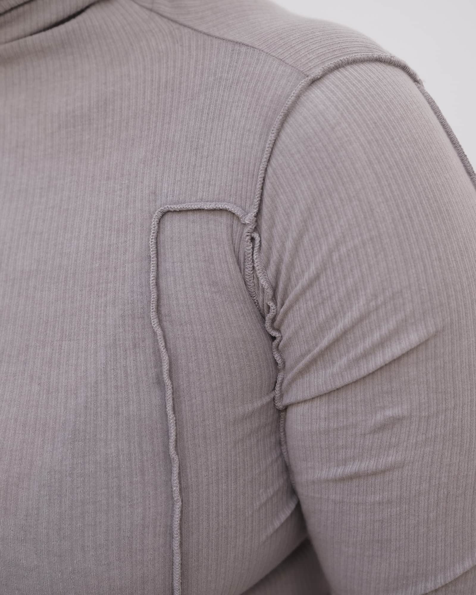 BASERANGE Turtlenecks Omato Turtleneck
