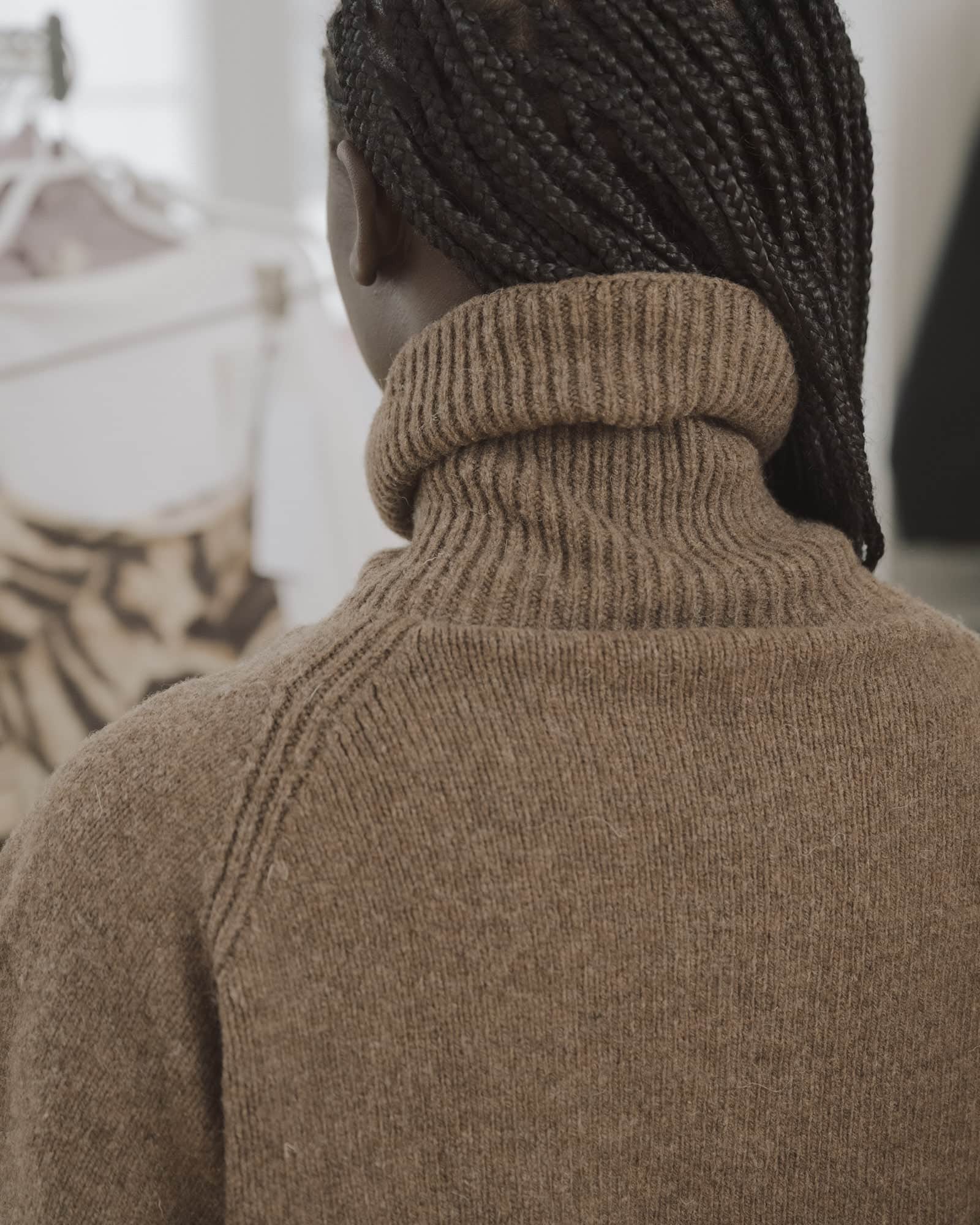 BASERANGE Turtlenecks Soar Turtleneck