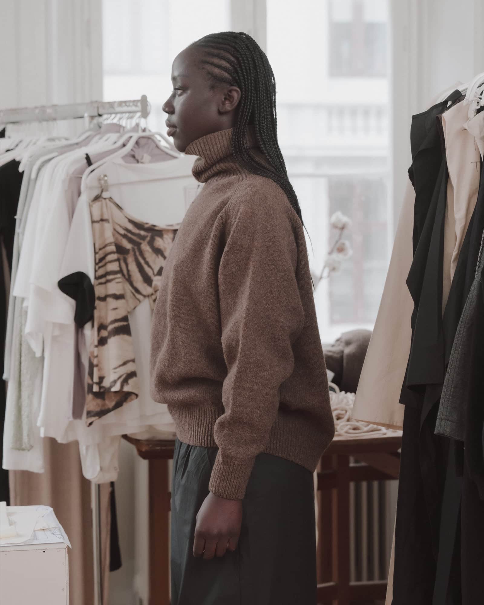 BASERANGE Turtlenecks Soar Turtleneck