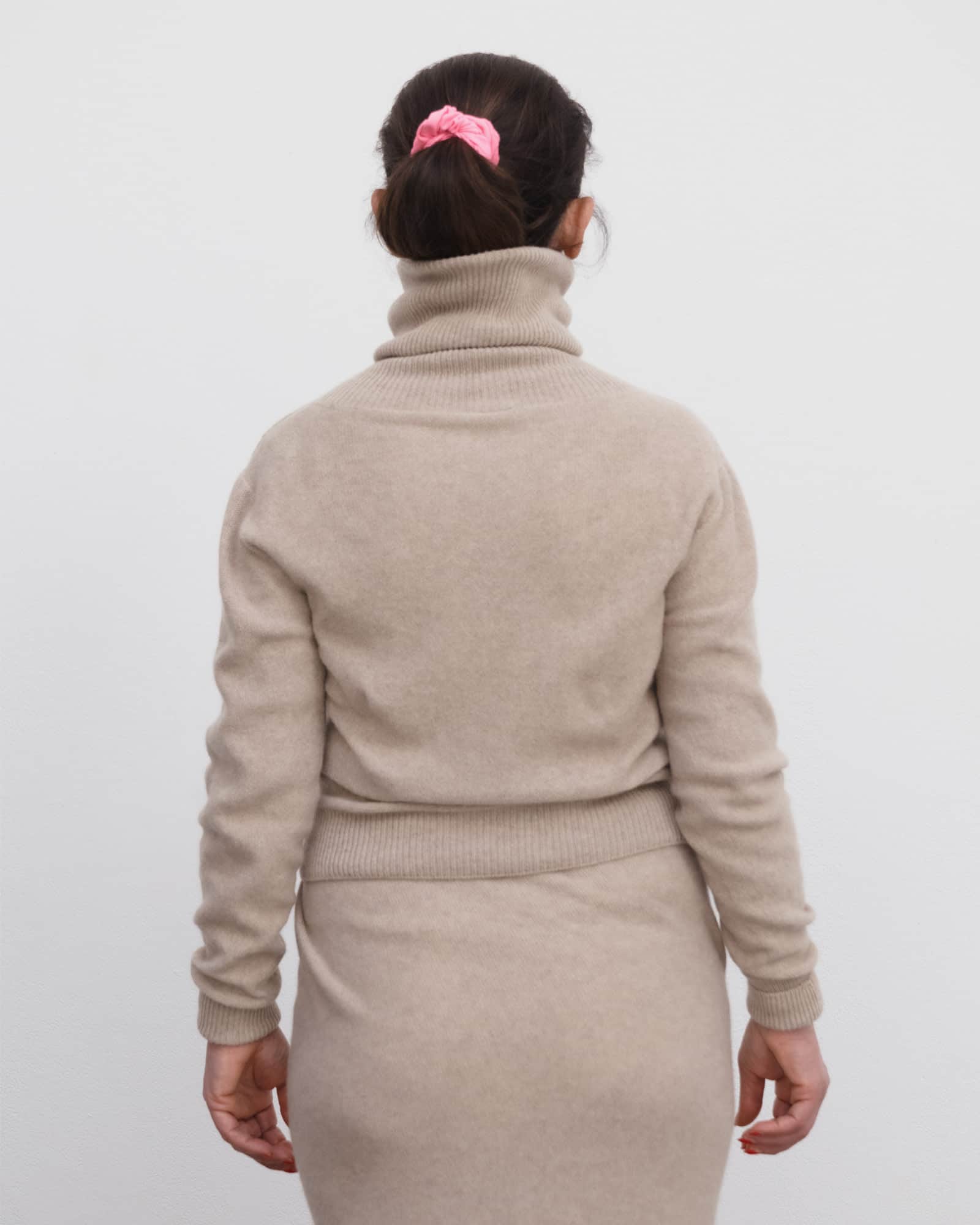 BASERANGE Turtlenecks Tier Turtleneck