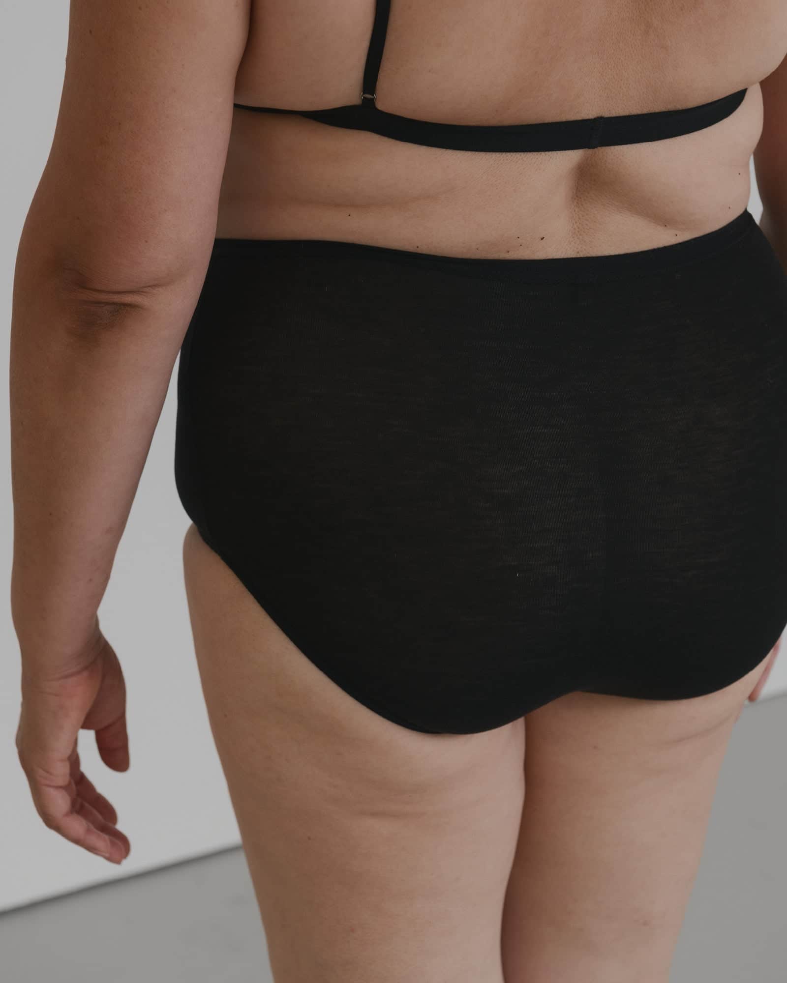 Baserange Underpants Pack - 3 Highwaist Bell Pants