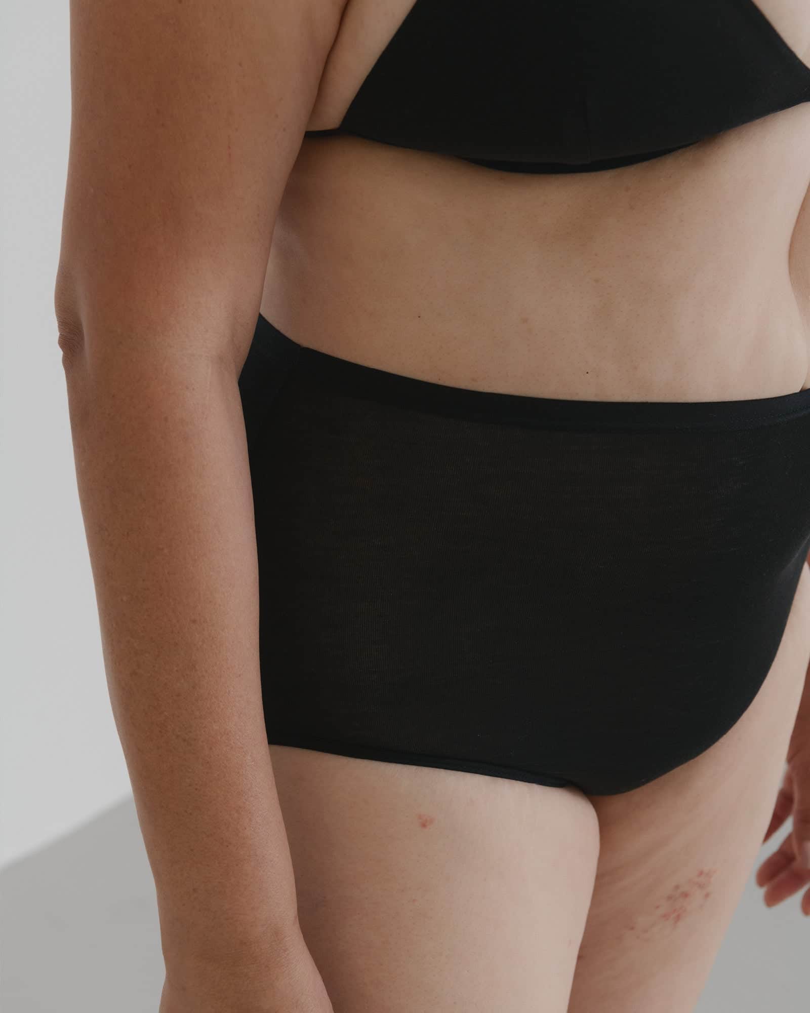 Baserange Underpants Pack - 3 Highwaist Bell Pants