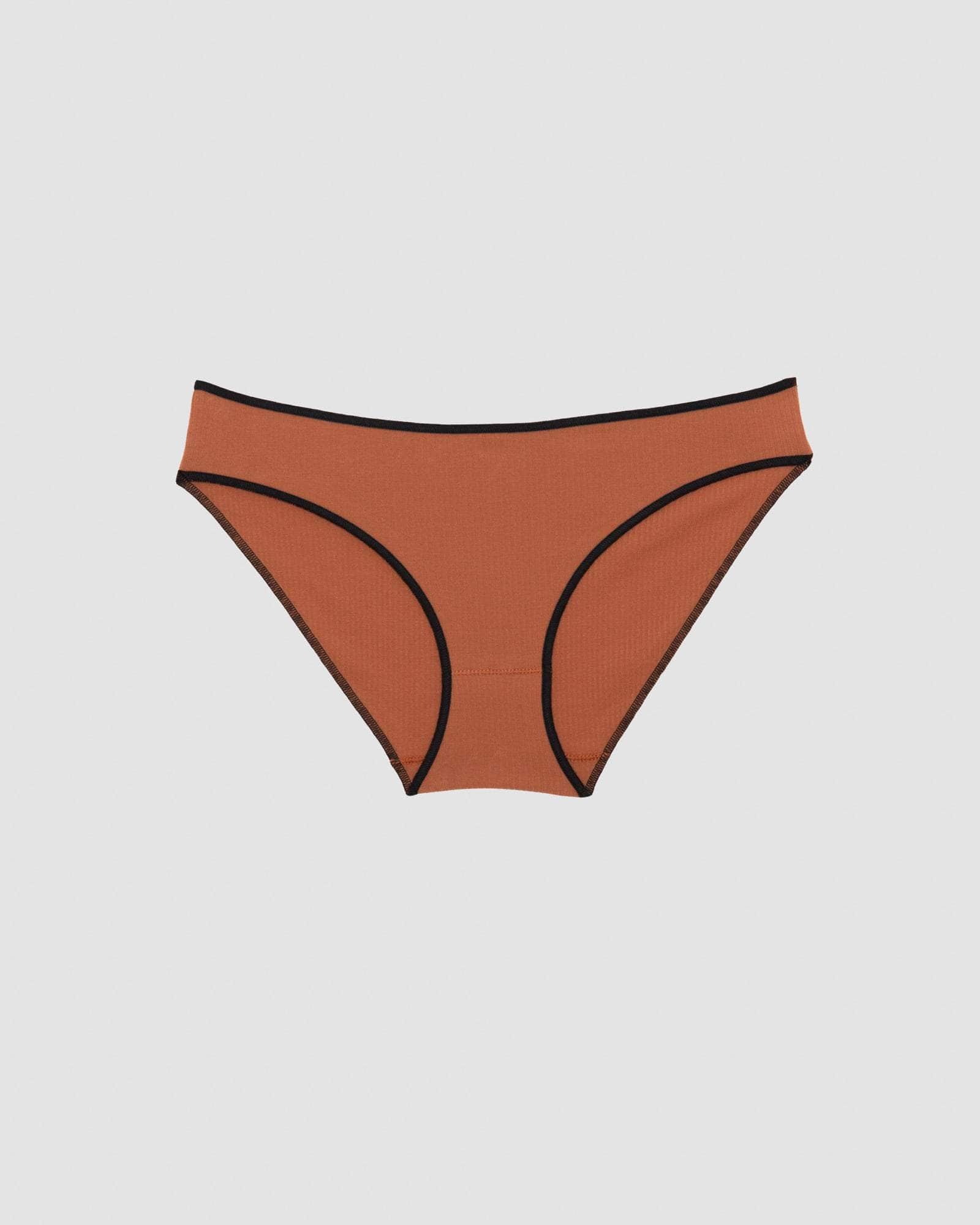 BASERANGE UNDERPANTS Pam Pants