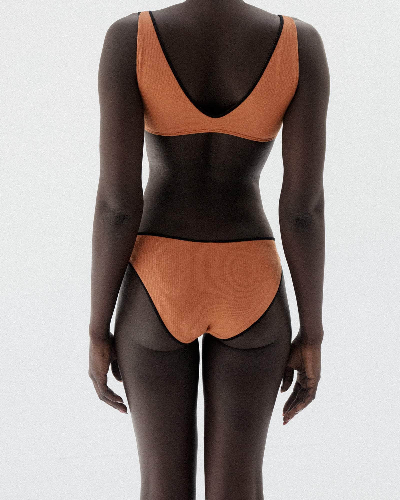 BASERANGE UNDERPANTS Pam Pants