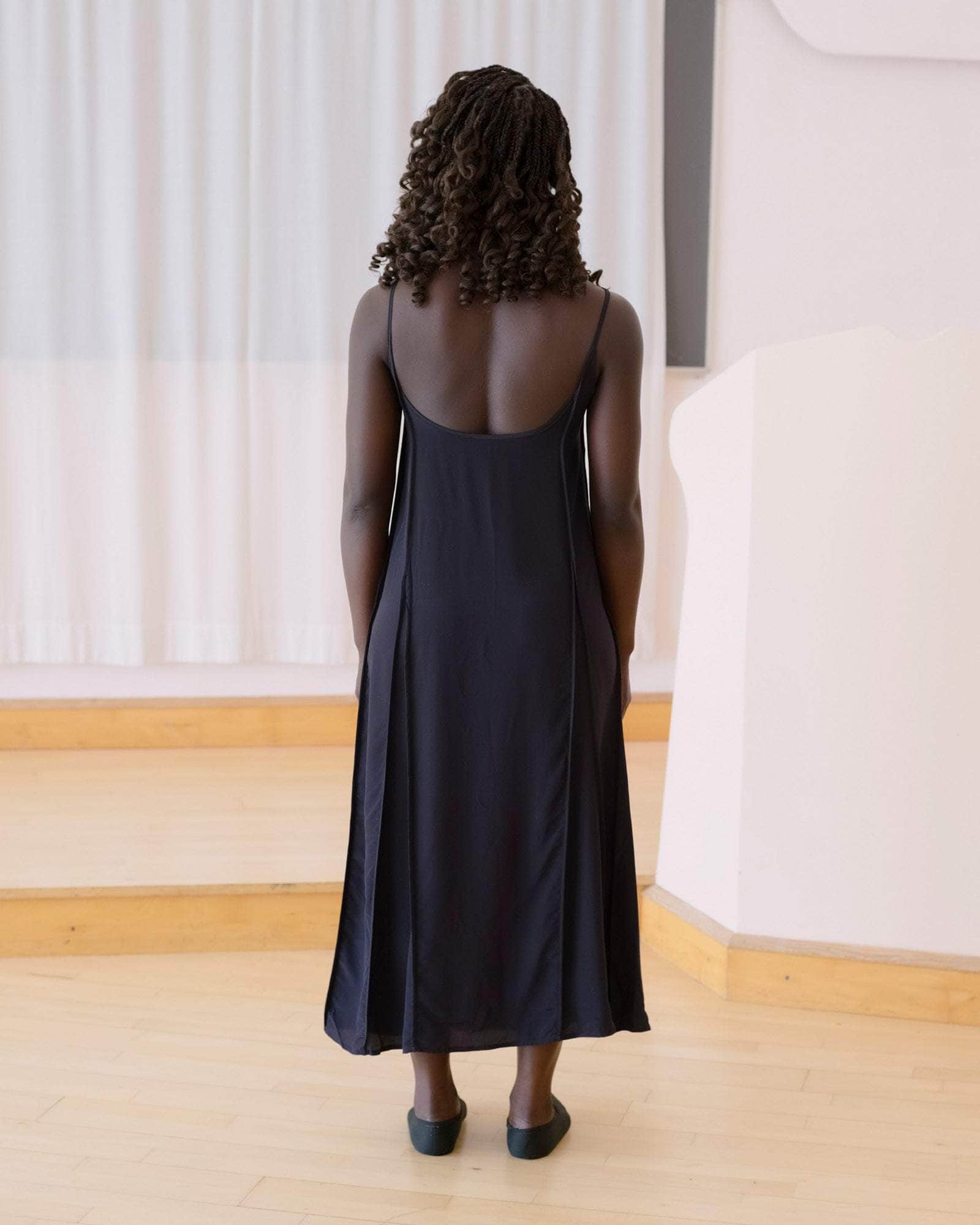Ade Pants in Black | Silk crepe | Baserange