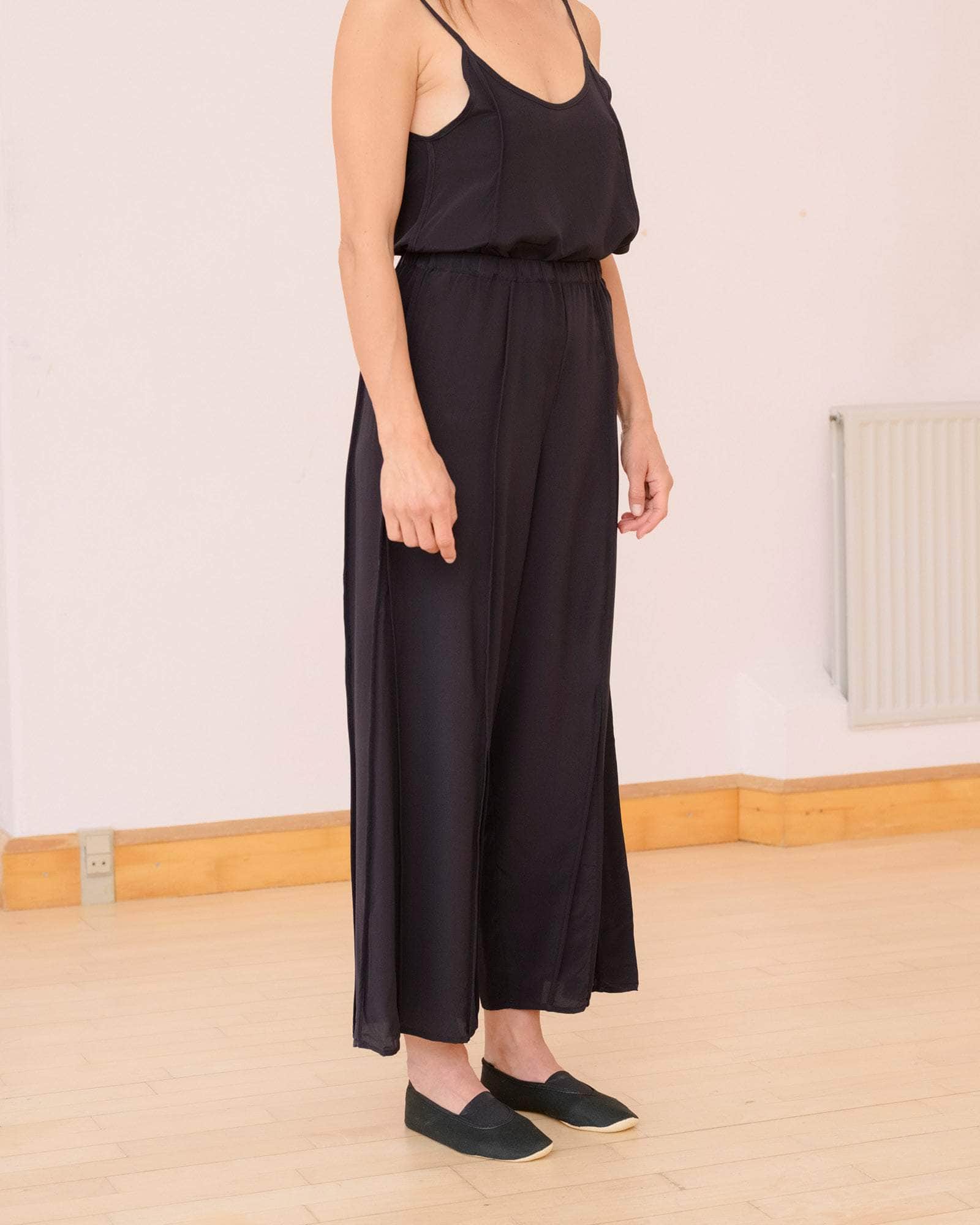 BASERANGE WOVEN ADE PANTS