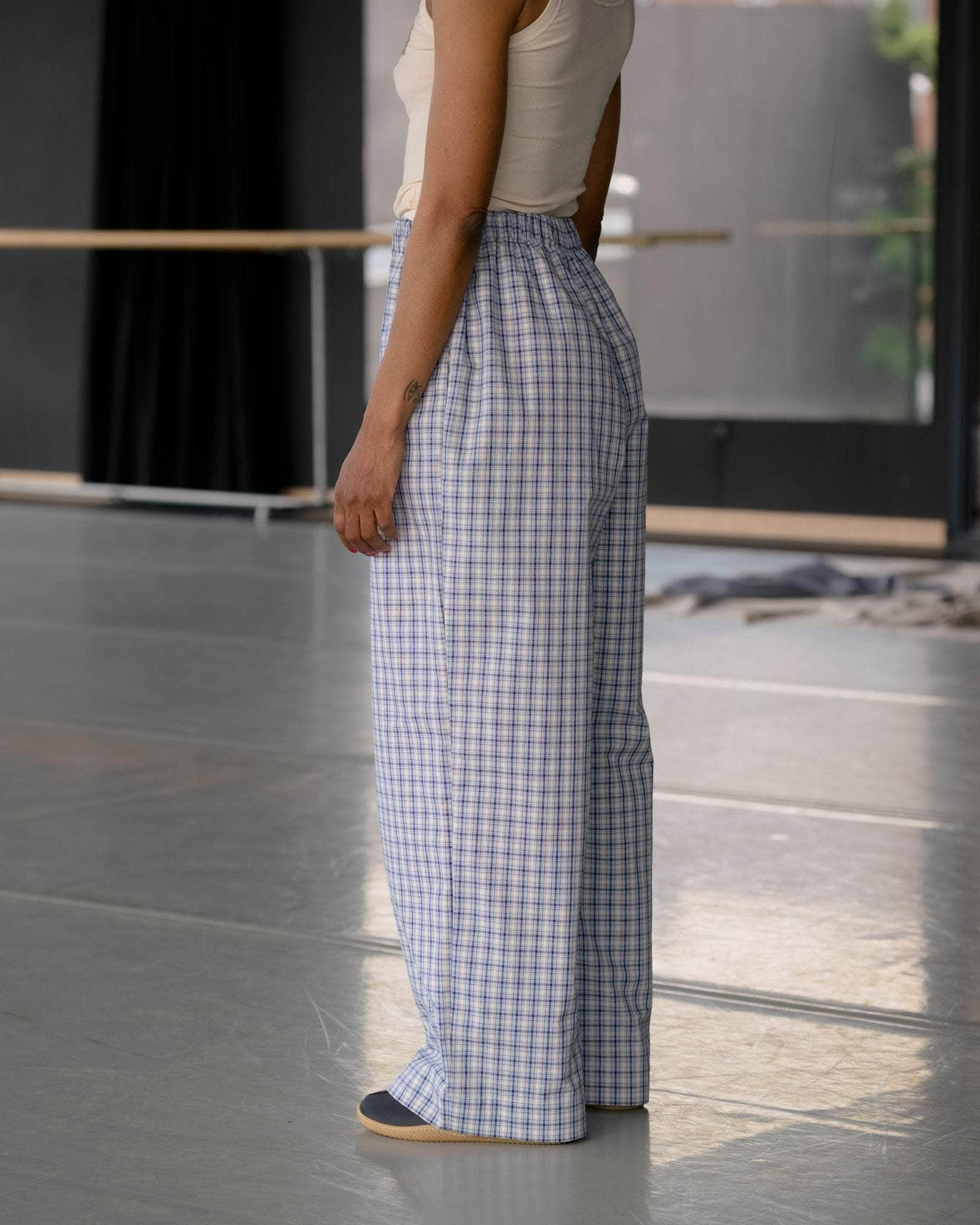 BASERANGE WOVEN CLAUDE PANTS