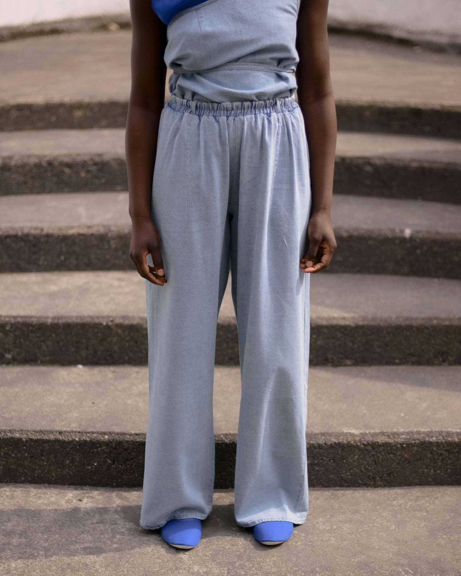 BASERANGE WOVEN CRAVAT PANTS