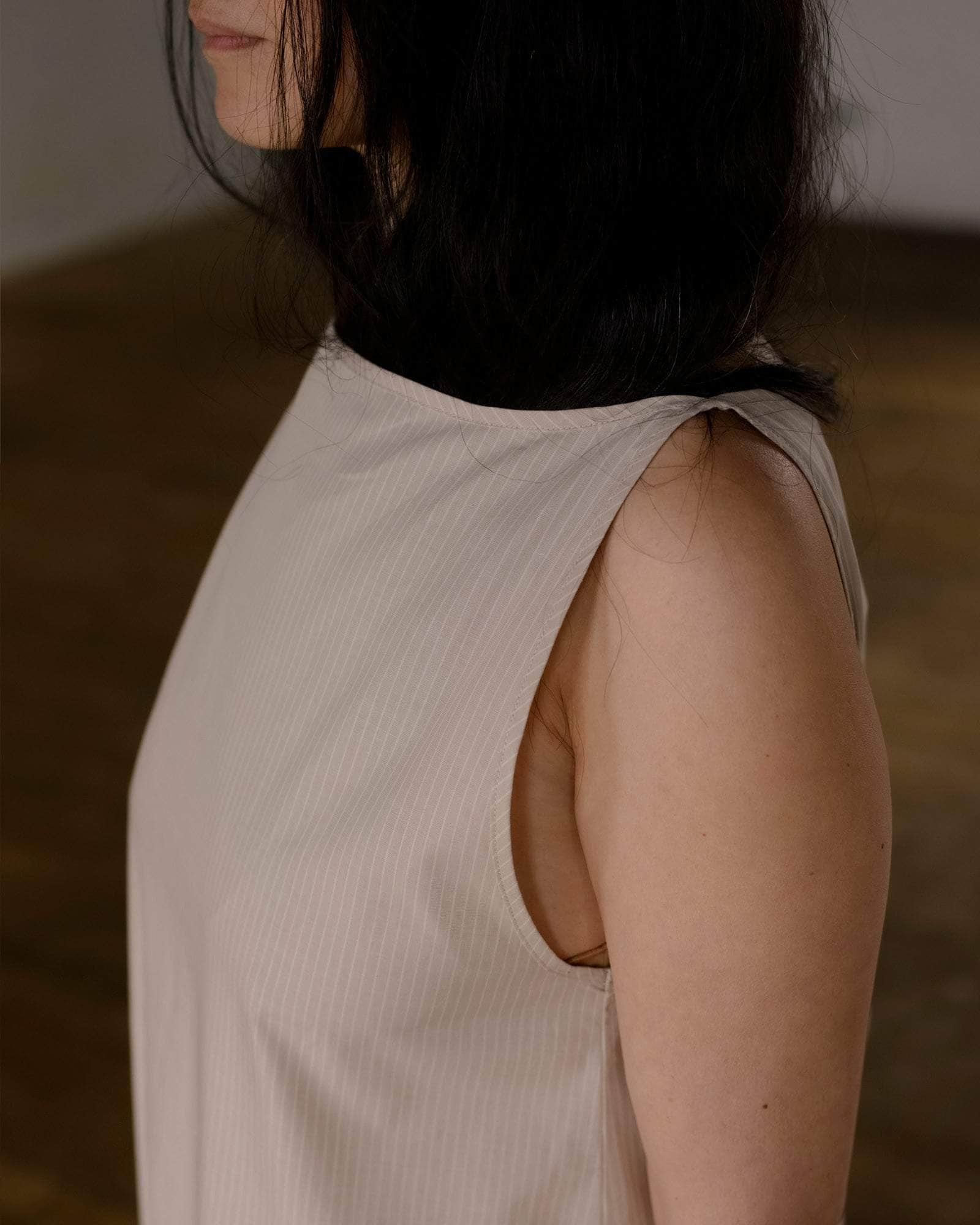 BASERANGE WOVEN DECTI DRESS