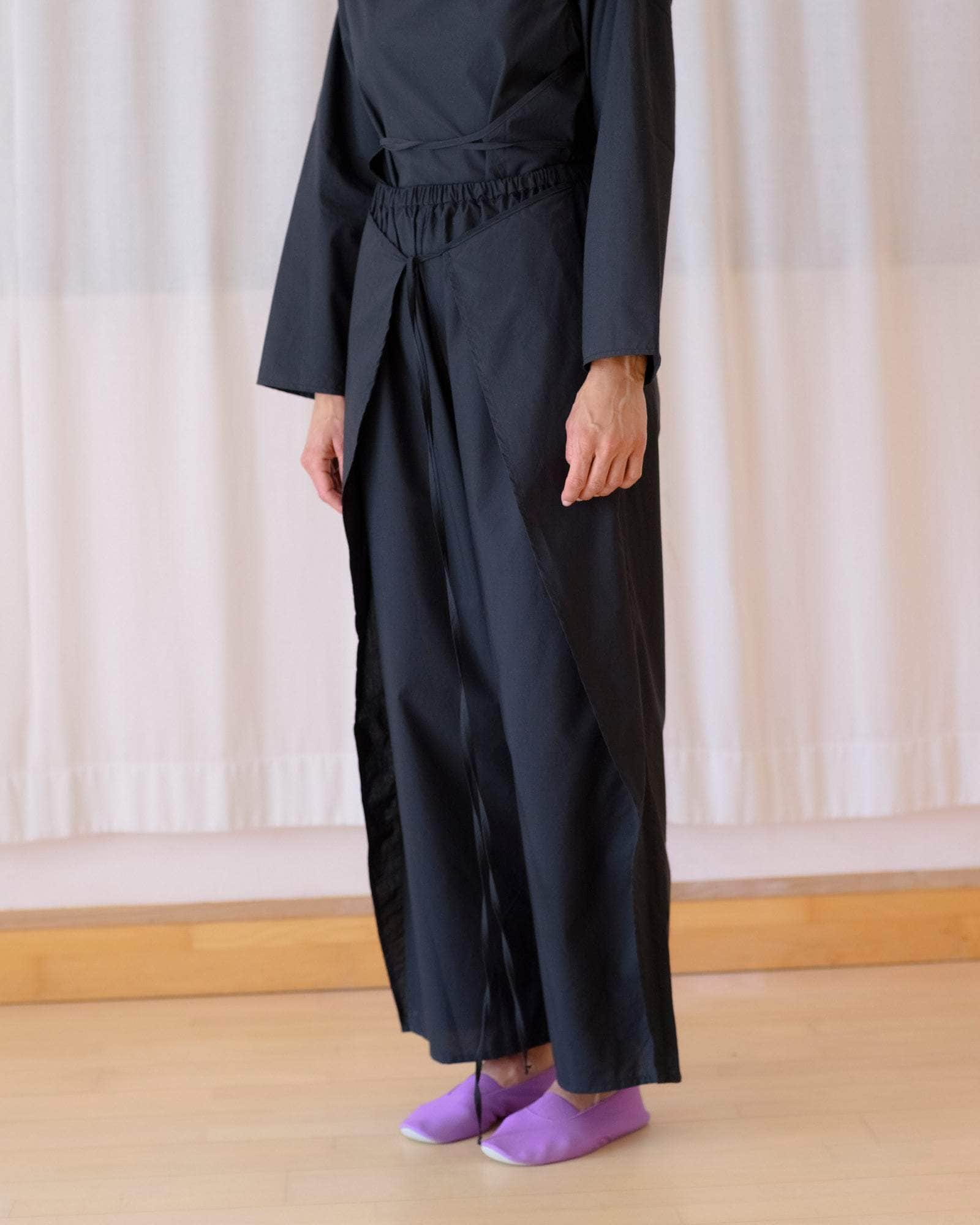 BASERANGE WOVEN DECTI PANTS