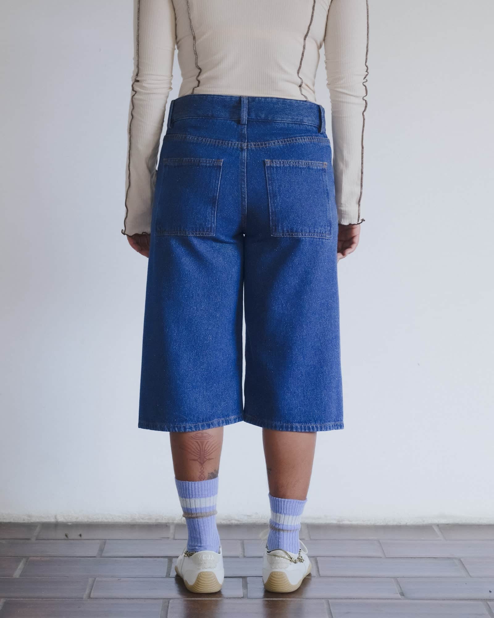 グラスショーツ in Indigo blue wash | シルクコットンデニム | Baserange
