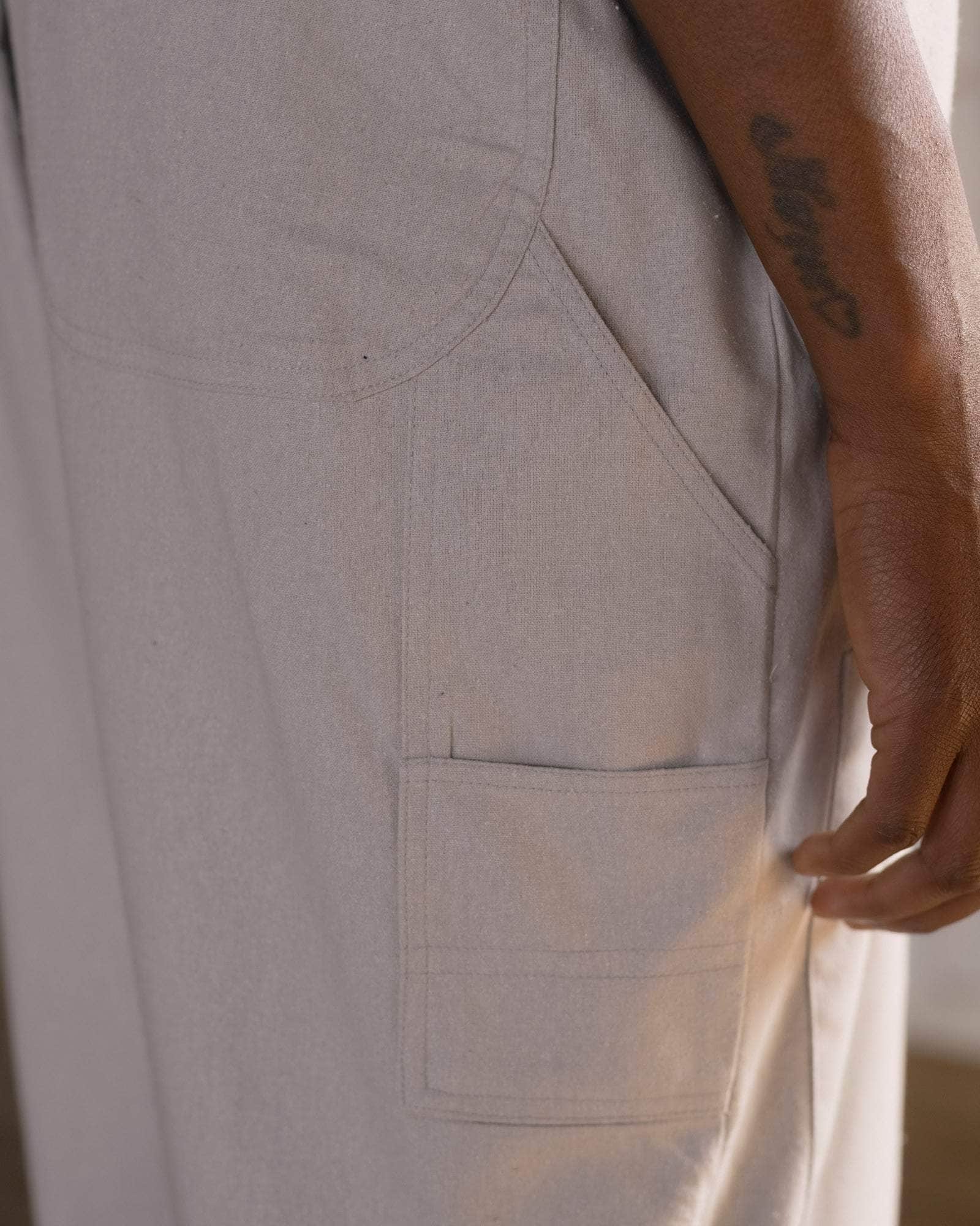 Gren Overalls in Prun grey | Wild silk | Baserange