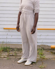 BASERANGE WOVEN GREN PANTS