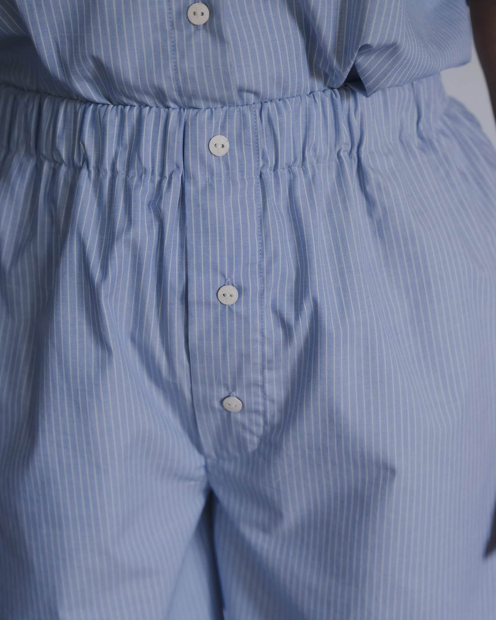 BASERANGE WOVEN KEEP SHORTS