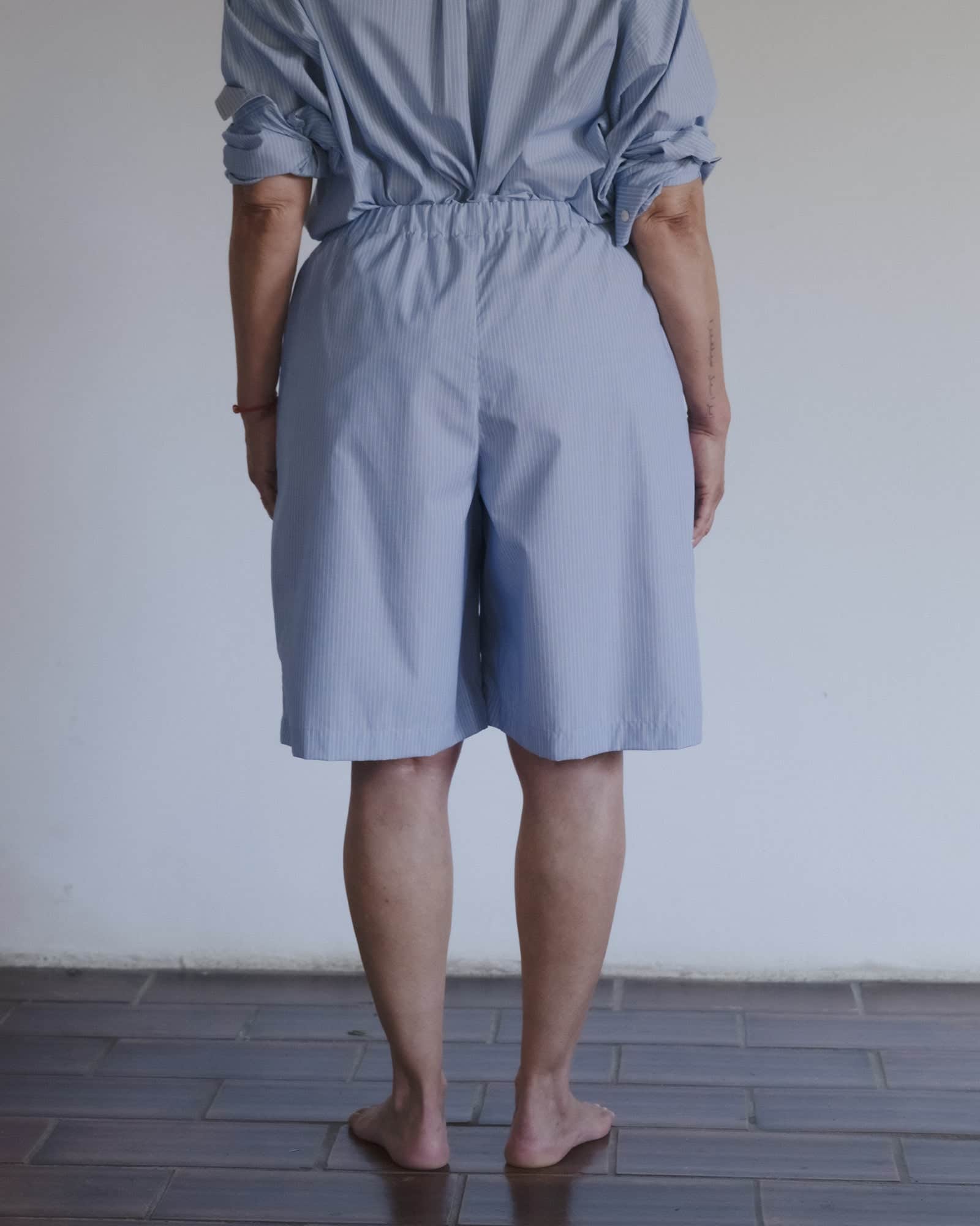 BASERANGE WOVEN KEEP SHORTS