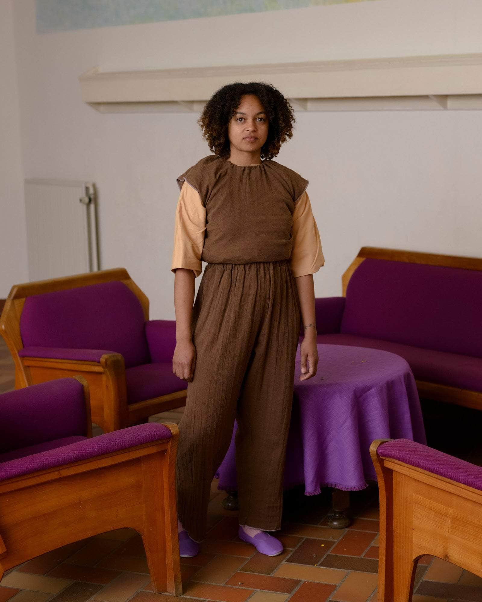 BASERANGE WOVEN MAX TOP