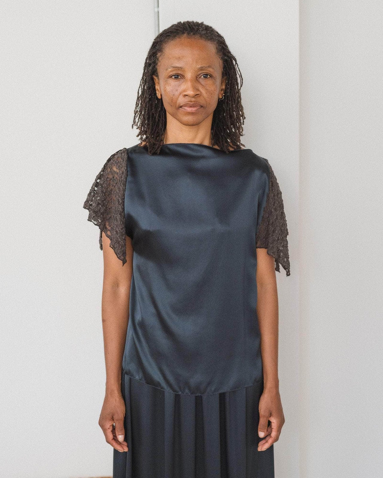 baserange top olin - Satin de soie et dentelle