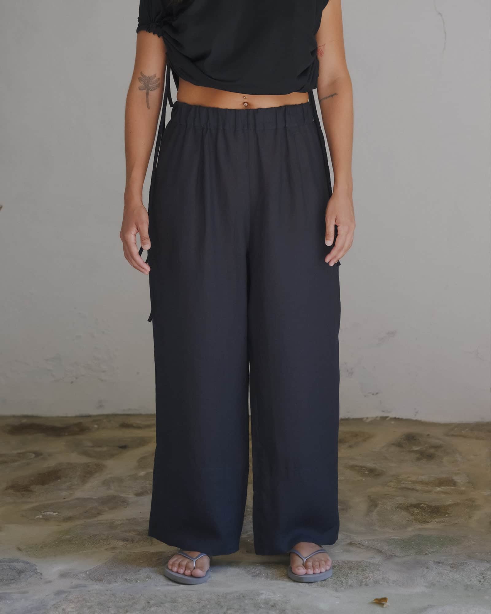 BASERANGE WOVEN ORI PANTS