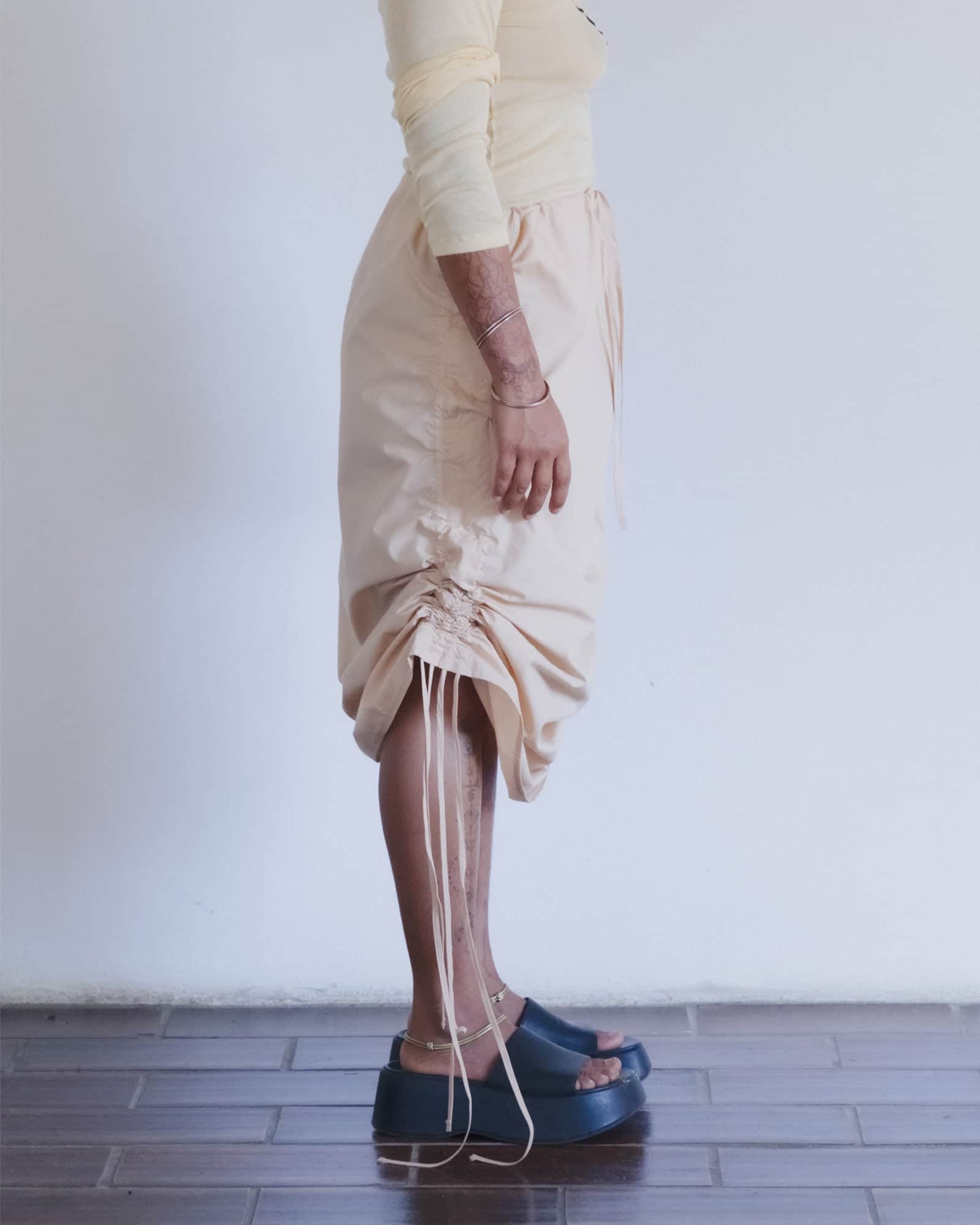 Pictorial Skirt in Andradita sand | Organic cotton poplin | Baserange