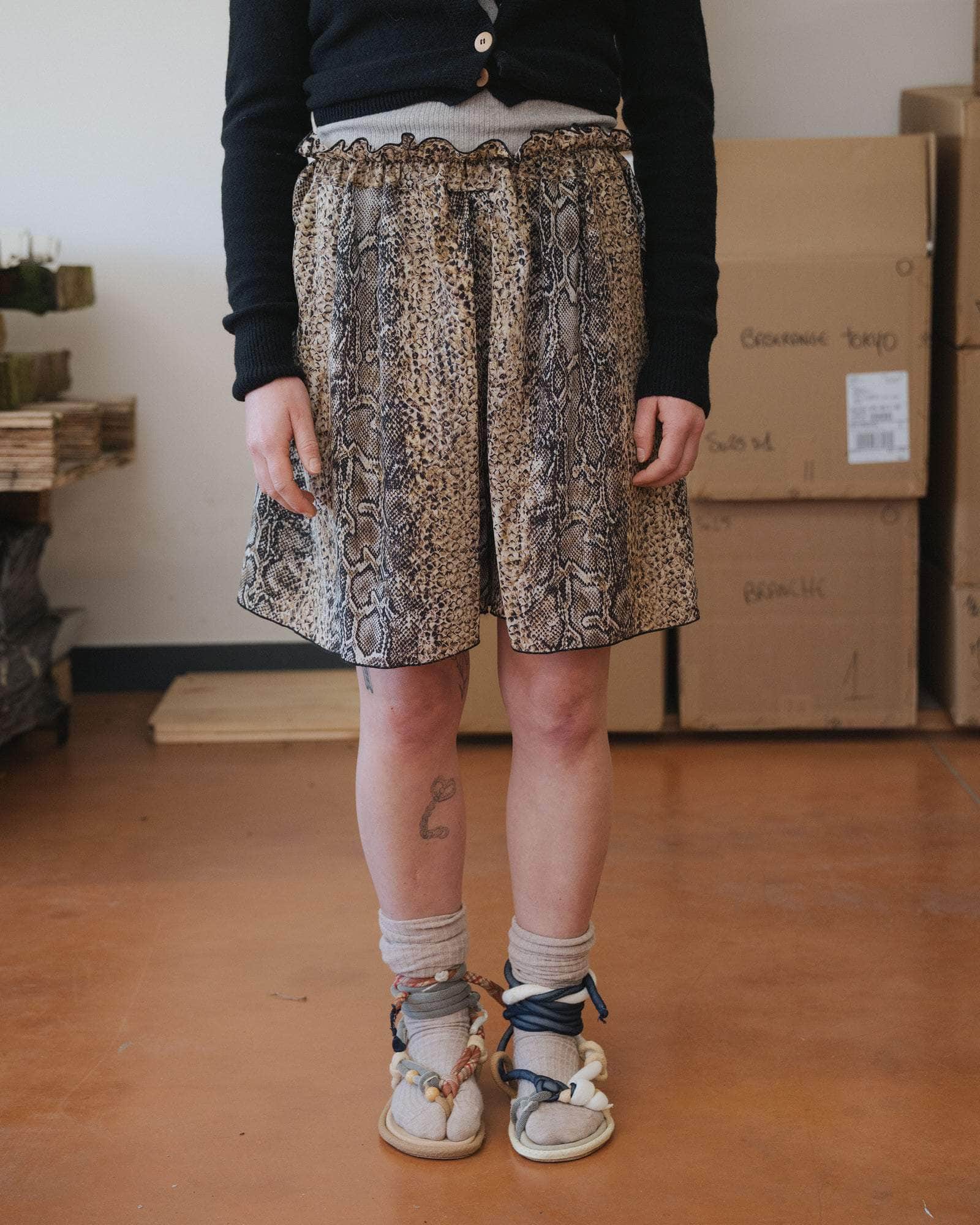 BASERANGE WOVEN REMA SHORTS