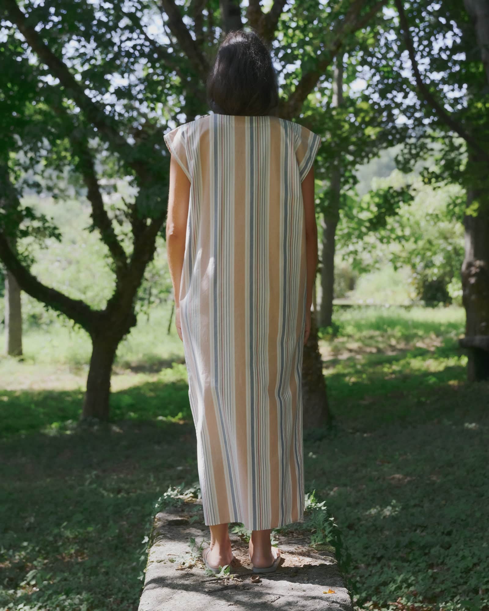 BASERANGE WOVEN STAVE SLEEVELESS DRESS