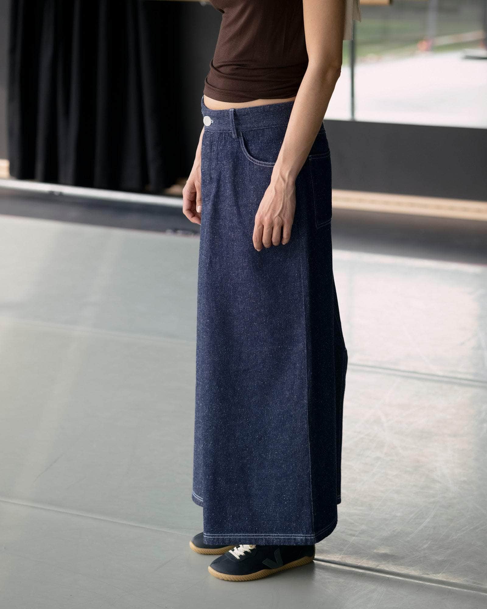 BASERANGE WOVEN TAJO SKIRT