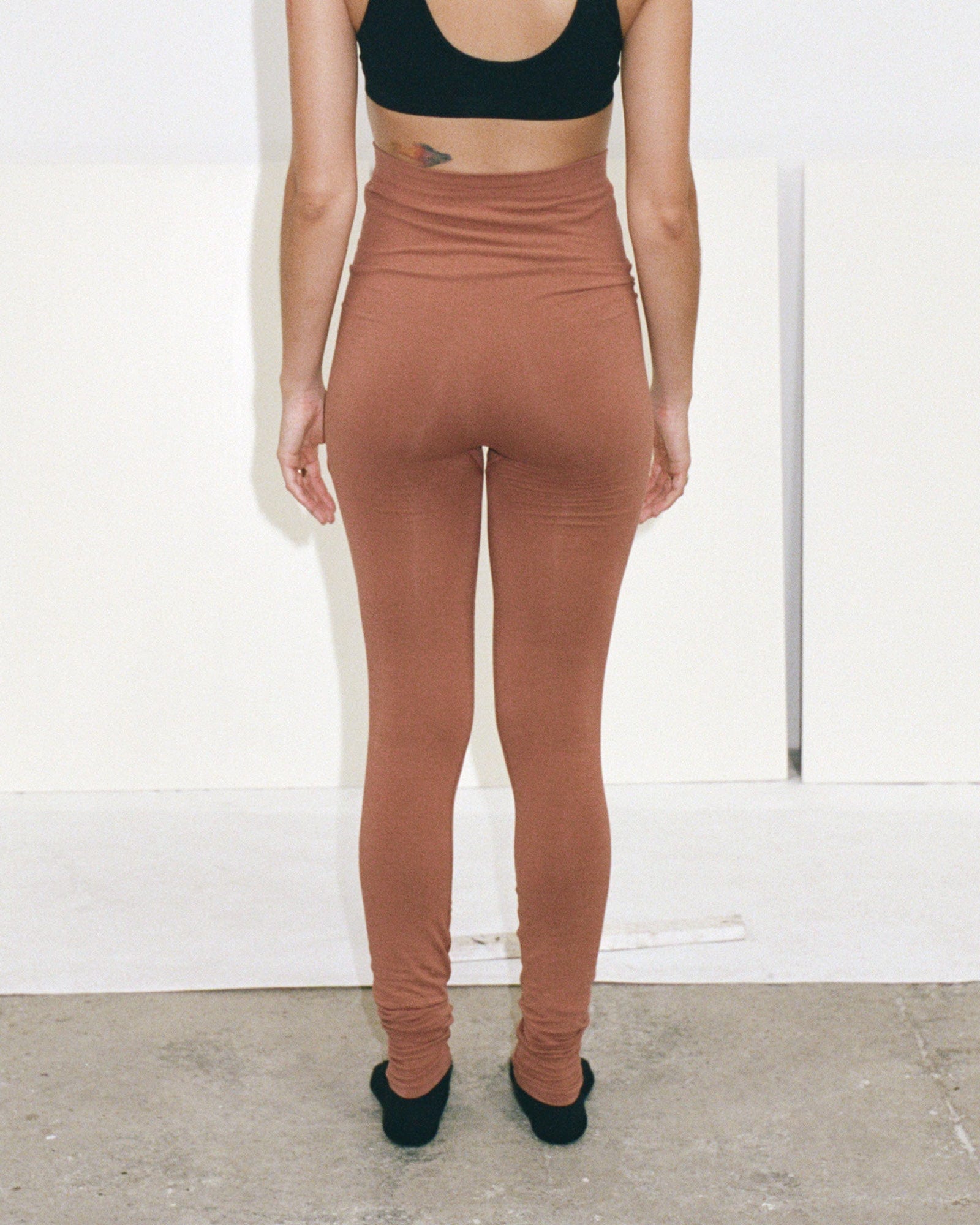 Bottoms | Basics in Natural and Recycled Fibers | Baserange