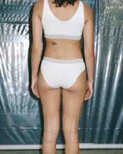 BASERANGE UNDERWEAR Fine Seamless Bell Pants