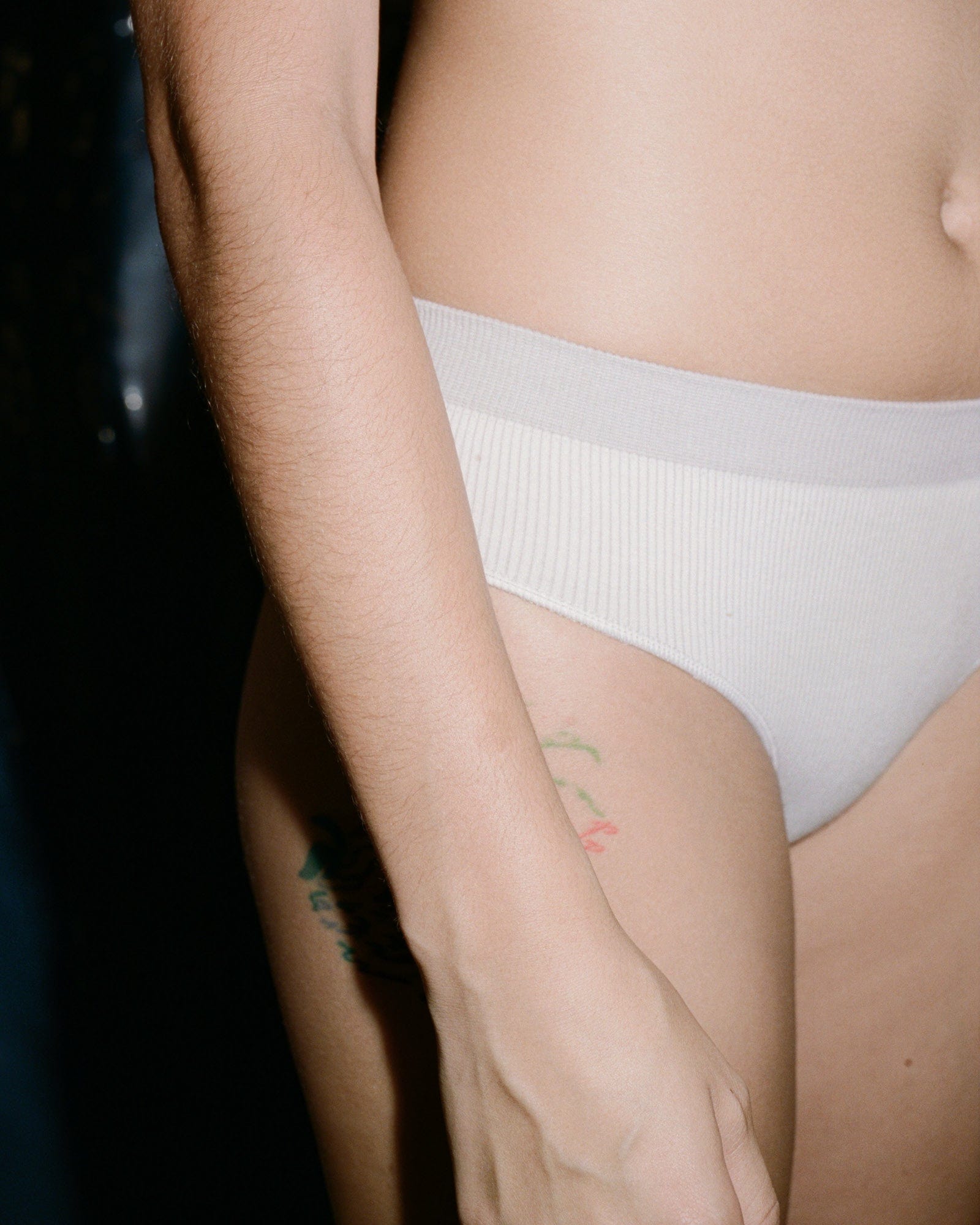 BASERANGE UNDERWEAR Fine Seamless Bell Pants