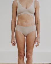 BASERANGE UNDERWEAR OLETA PANTS