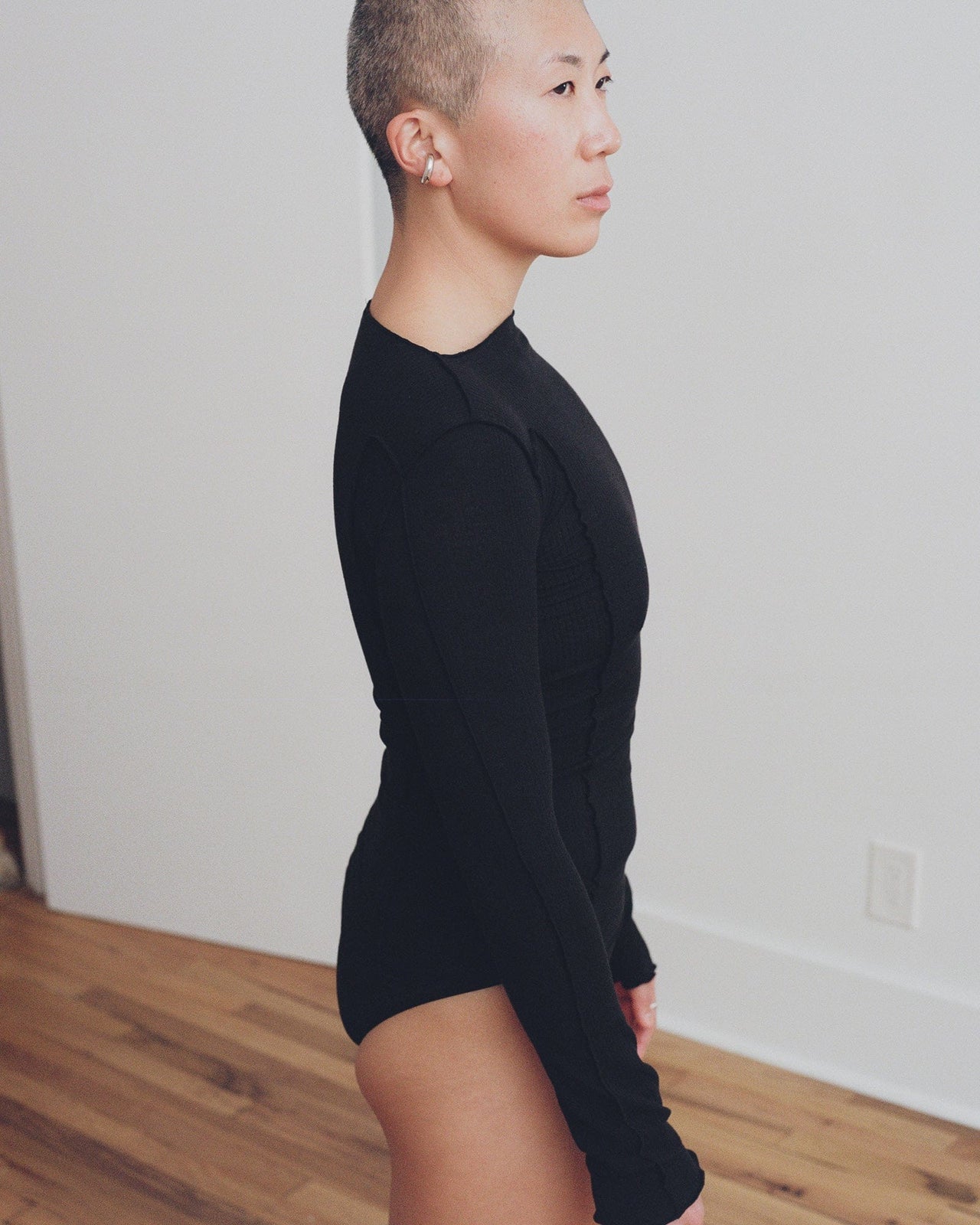 Omato Long Sleeve Tee in Black | Fine cotton rib | en | Baserange